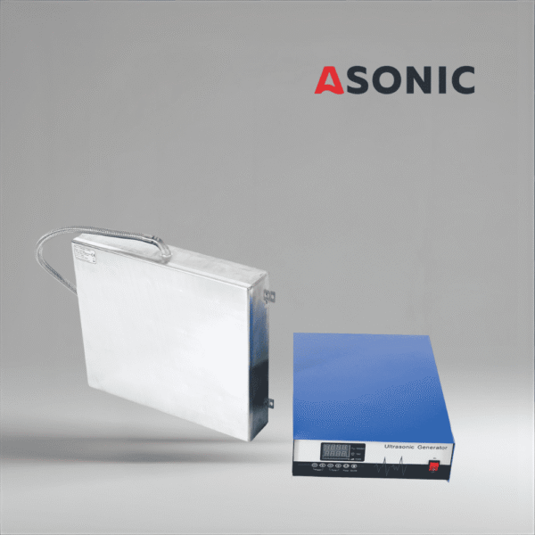 ASONIC IND-PLATE tööstuslik ultraheli-kastajamplaat, mis tagab võimsa ja ühtlase puhastuse suurtes ultraheli-mahutites.